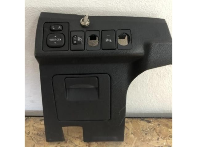 bontott TOYOTA AURIS Tükör Kapcsoló