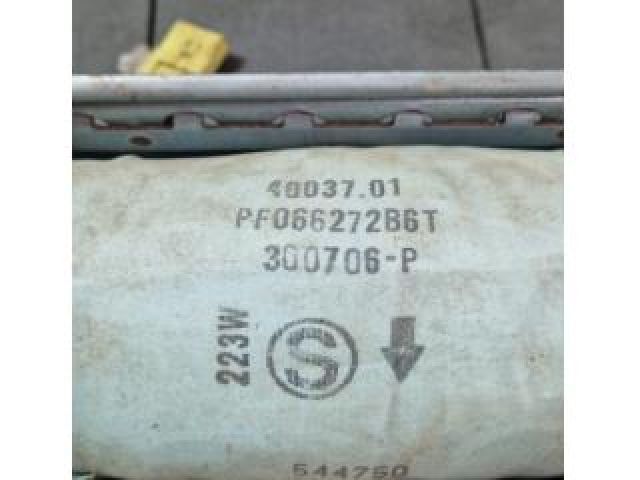 bontott TOYOTA AURIS Utasoldali Légzsák