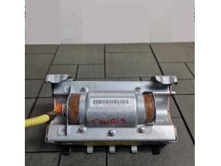 bontott TOYOTA AURIS Utasoldali Légzsák