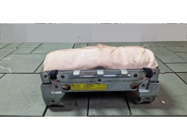 bontott TOYOTA AURIS Utasoldali Légzsák