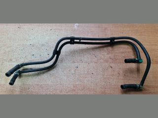 bontott TOYOTA AURIS Üzemanyagcső