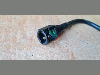 bontott TOYOTA AURIS Üzemanyagcső