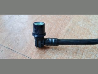 bontott TOYOTA AURIS Üzemanyagcső