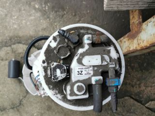 bontott TOYOTA AURIS Üzemanyagszűrő Ház