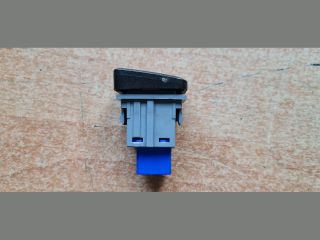 bontott TOYOTA AURIS Vészvillogó Kapcsoló