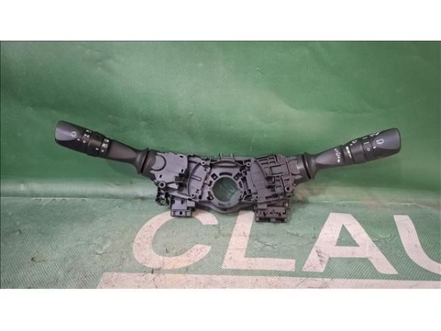 bontott TOYOTA AURIS Világítás Kapcsoló