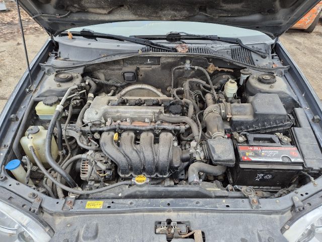 bontott TOYOTA AVENSIS T22 Bal első Csonkállvány Kerékaggyal