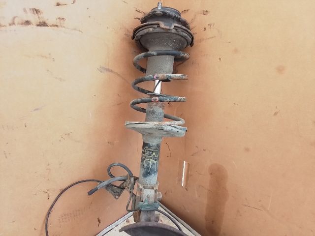 bontott TOYOTA AVENSIS T22 Bal első Gólyaláb (Lengécsillapító, Rugó)