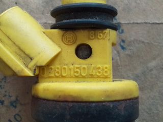 bontott TOYOTA AVENSIS T22 Porlasztó (1 db)