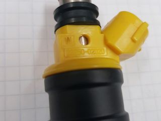 bontott TOYOTA AVENSIS T22 Porlasztó (1 db)