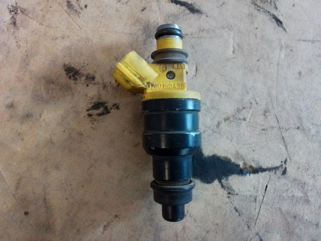 bontott TOYOTA AVENSIS T22 Porlasztó (1 db)