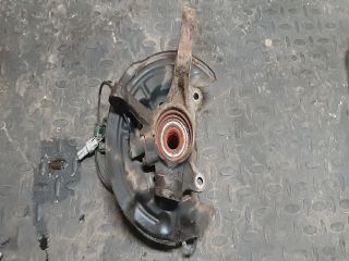 bontott TOYOTA AVENSIS T22 Bal első Csonkállvány Kerékaggyal