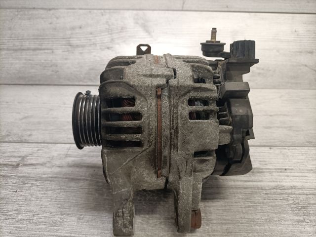 bontott TOYOTA AVENSIS T22 Generátor