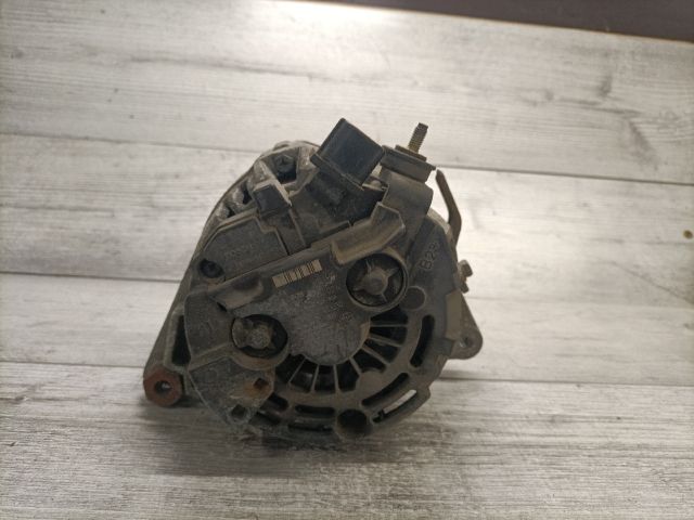 bontott TOYOTA AVENSIS T22 Generátor