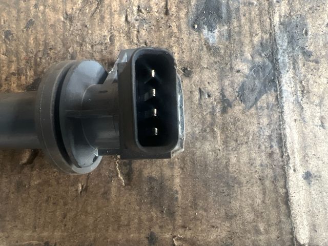 bontott TOYOTA AVENSIS T22 Gyújtótrafó