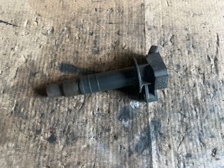 bontott TOYOTA AVENSIS T22 Gyújtótrafó