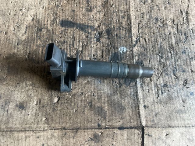 bontott TOYOTA AVENSIS T22 Gyújtótrafó