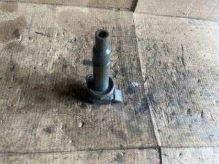 bontott TOYOTA AVENSIS T22 Gyújtótrafó