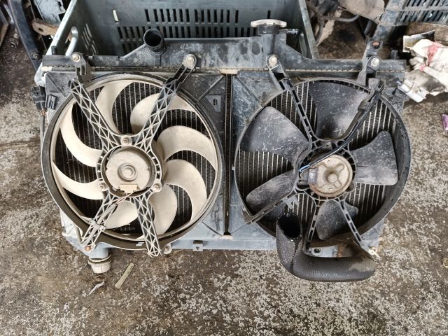 bontott TOYOTA AVENSIS T22 Hűtő Ventilátor(ok), Radiátor(ok) Szett