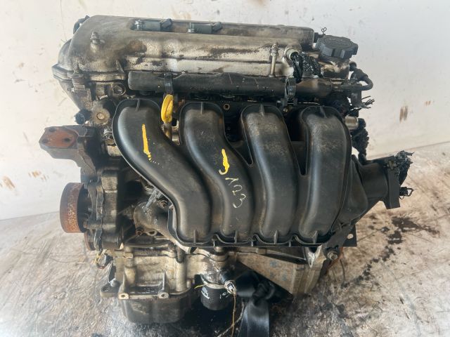 bontott TOYOTA AVENSIS T22 Motor (Fűzött blokk hengerfejjel)
