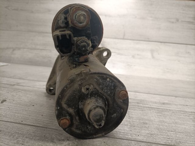 bontott TOYOTA AVENSIS T22 Önindító