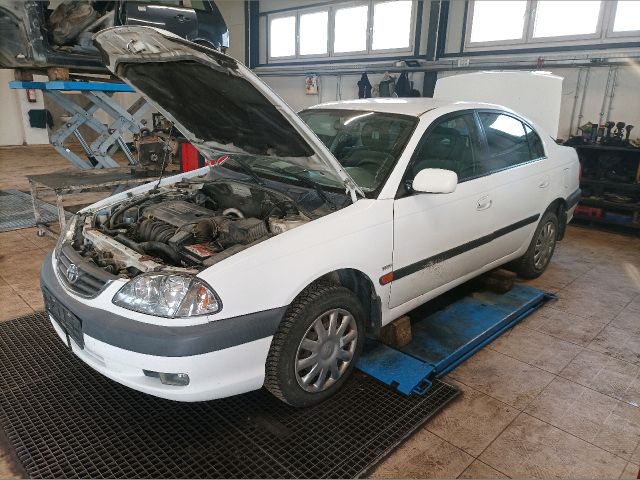 bontott TOYOTA AVENSIS T22 Önindító