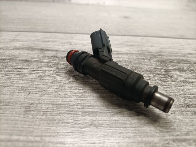 bontott TOYOTA AVENSIS T22 Porlasztó (1 db)