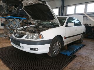 bontott TOYOTA AVENSIS T22 Porlasztó (1 db)