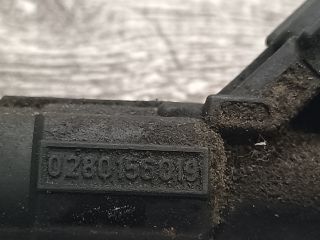 bontott TOYOTA AVENSIS T22 Porlasztó (1 db)