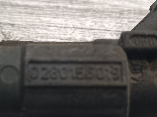 bontott TOYOTA AVENSIS T22 Porlasztó (1 db)