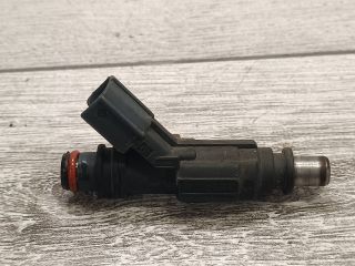 bontott TOYOTA AVENSIS T22 Porlasztó (1 db)