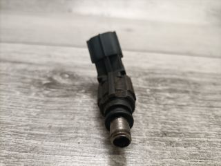 bontott TOYOTA AVENSIS T22 Porlasztó (1 db)