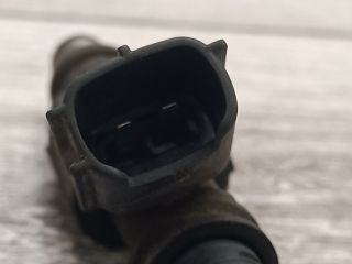 bontott TOYOTA AVENSIS T22 Porlasztó (1 db)