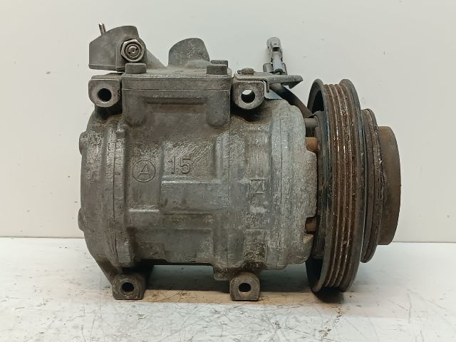 bontott TOYOTA AVENSIS T22 Klímakompresszor