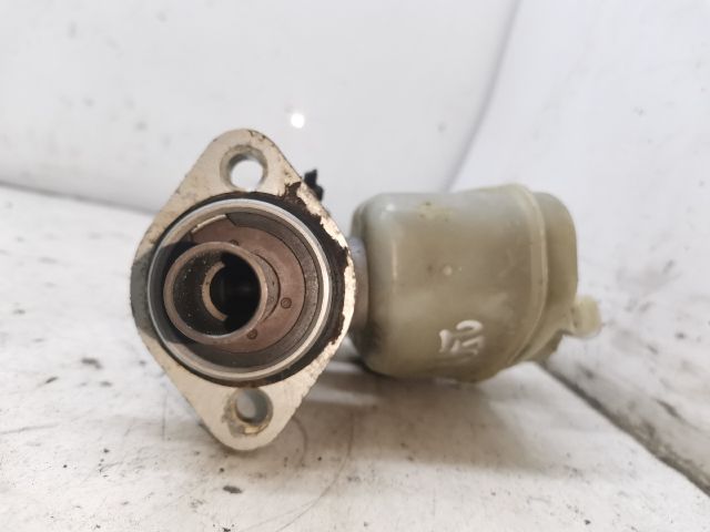 bontott TOYOTA AVENSIS T22 Főfékhenger