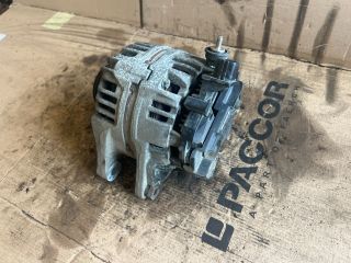 bontott TOYOTA AVENSIS T22 Generátor