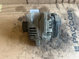 bontott TOYOTA AVENSIS T22 Generátor