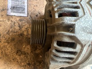 bontott TOYOTA AVENSIS T22 Generátor