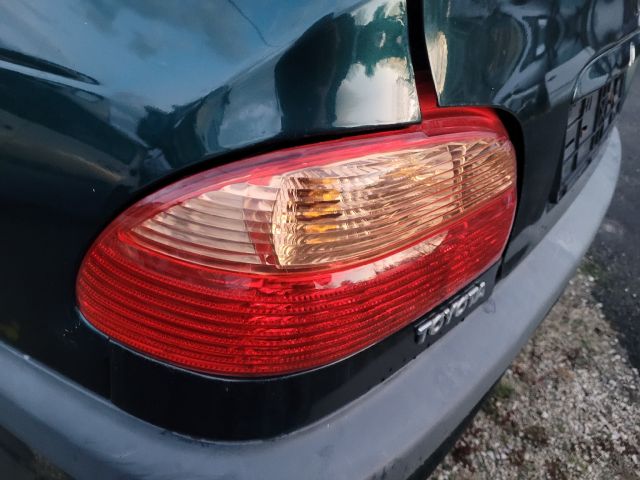 bontott TOYOTA AVENSIS T22 Jobb első Csonkállvány