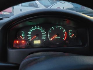 bontott TOYOTA AVENSIS T22 Jobb első Gólyaláb (Lengécsillapító, Rugó)