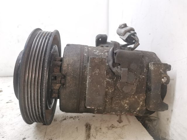 bontott TOYOTA AVENSIS T22 Klímakompresszor