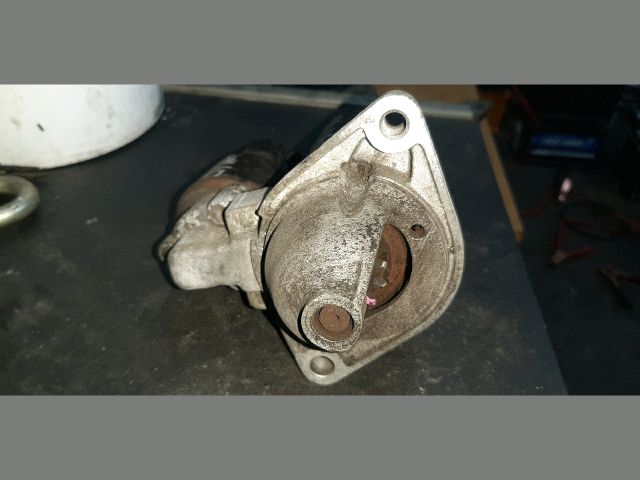 bontott TOYOTA AVENSIS T22 Önindító