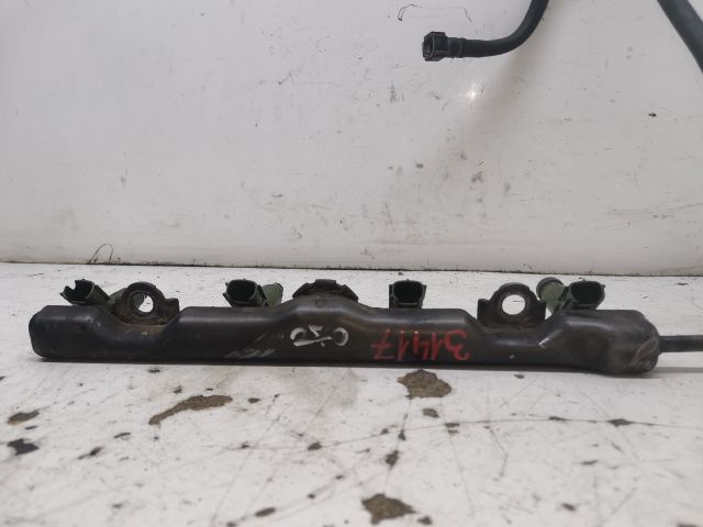 bontott TOYOTA AVENSIS T22 Porlasztó Sor / Híd