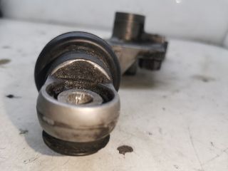 bontott TOYOTA AVENSIS T22 Szíjfeszítő Görgő