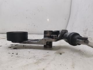 bontott TOYOTA AVENSIS T22 Szíjfeszítő Görgő