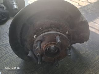 bontott TOYOTA AVENSIS T22 Bal első Csonkállvány Kerékaggyal