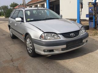 bontott TOYOTA AVENSIS T22 Biztosítéktábla Motortér