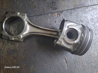 bontott TOYOTA AVENSIS T22 Dugattyú és Hajtókar