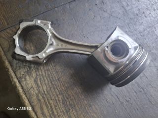 bontott TOYOTA AVENSIS T22 Dugattyú és Hajtókar