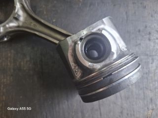 bontott TOYOTA AVENSIS T22 Dugattyú és Hajtókar